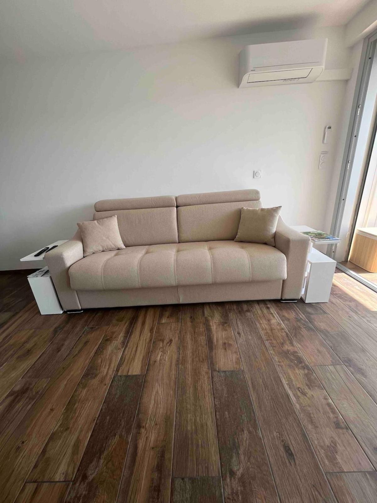 Neuf Avec Terrasse Vue *